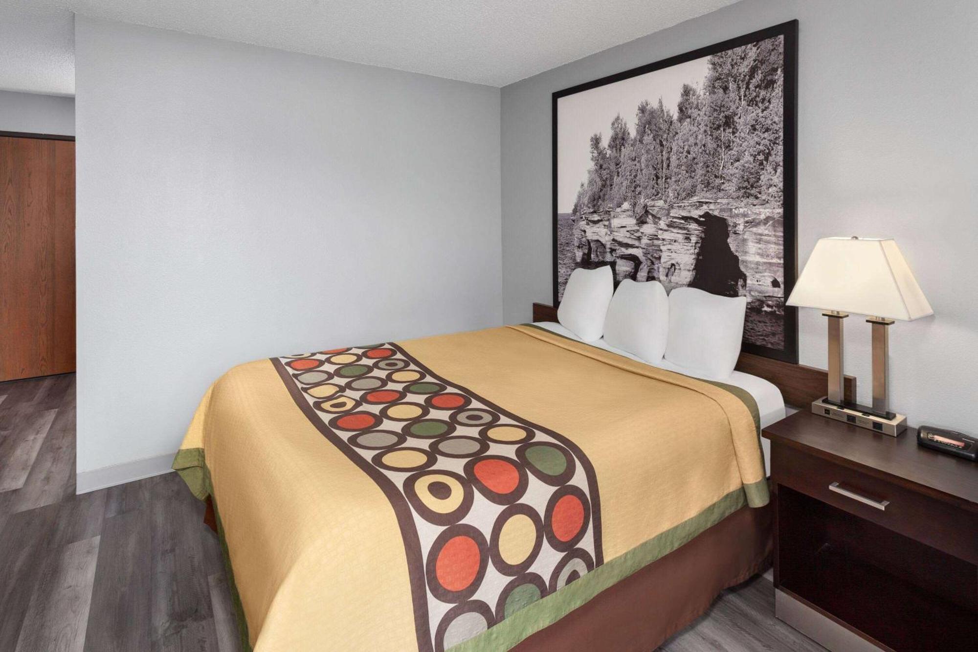 Super 8 By Wyndham Sun Prairie/Madison E Exterior foto