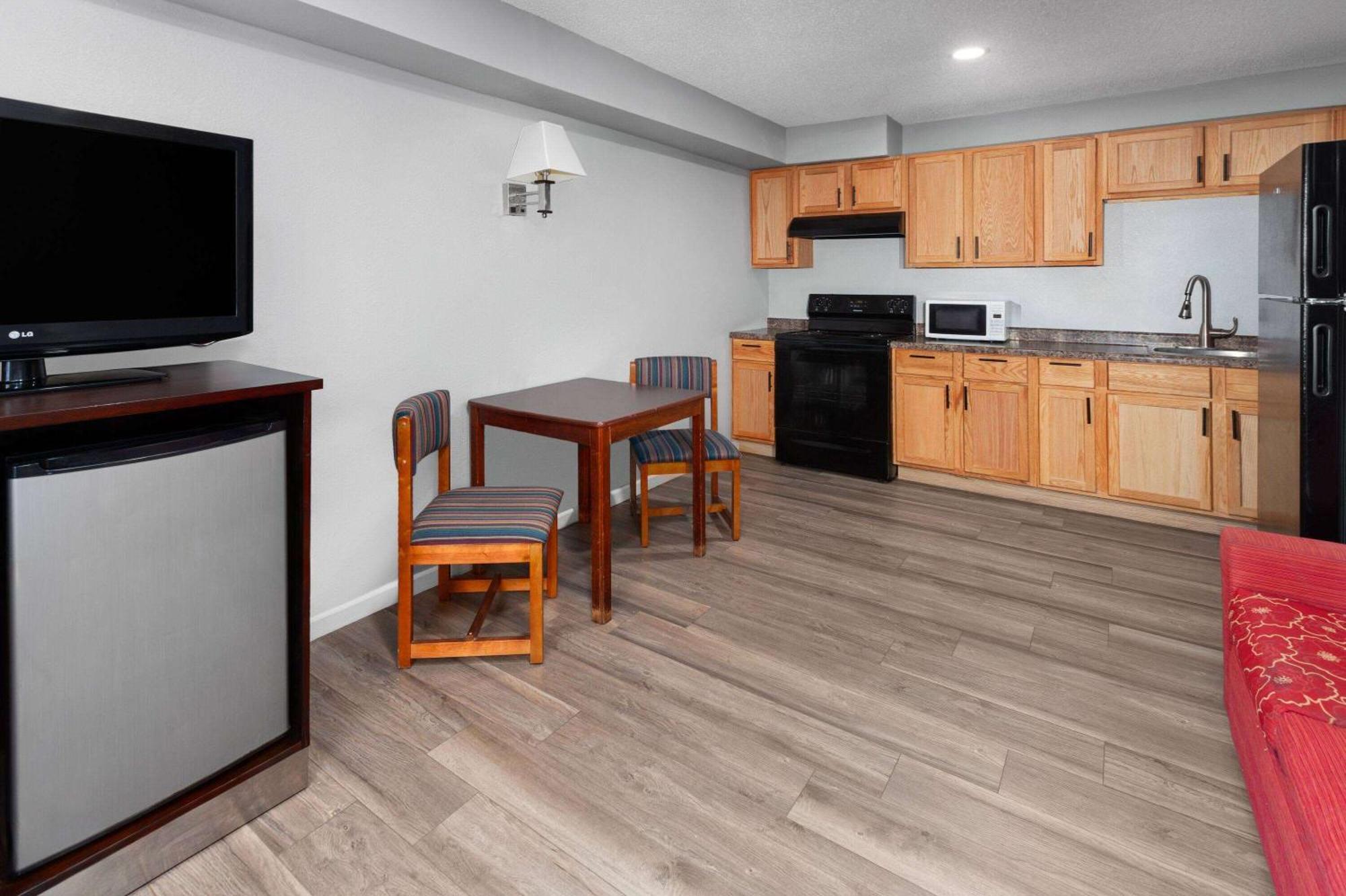 Super 8 By Wyndham Sun Prairie/Madison E Exterior foto